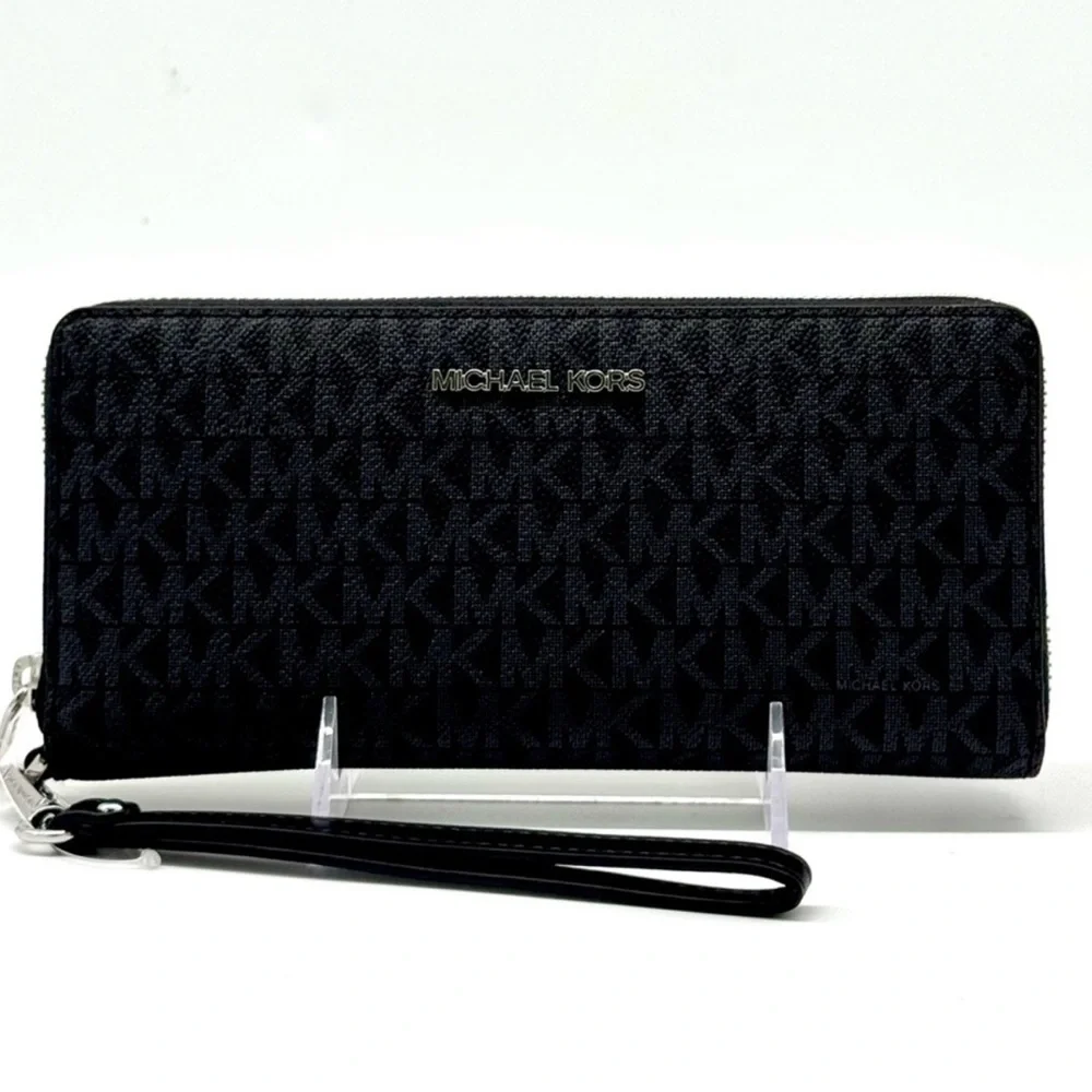 Michael Kors Large Jet Set Travel Signature Continental Wallet Wristlet Black
